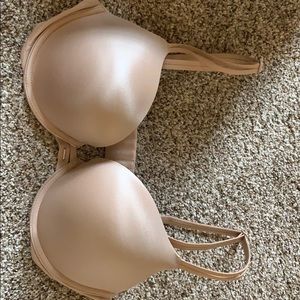 Victoria’s Secret very sexy push up bra 34D